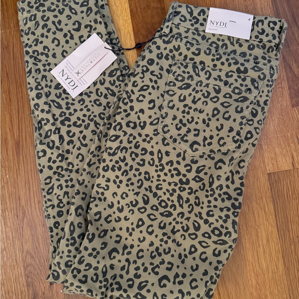 NYDJ Leopard Print Skinny Jeans - Green and Black - Picture 2 of 3